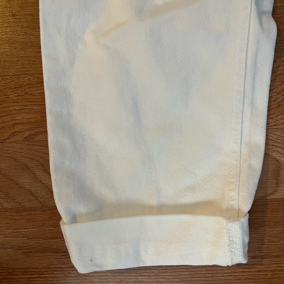 BDG White Mom Jeans - Picture 4 of 6